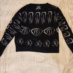 Civil Women’s ‘Black Death’ Long Sleeved Top